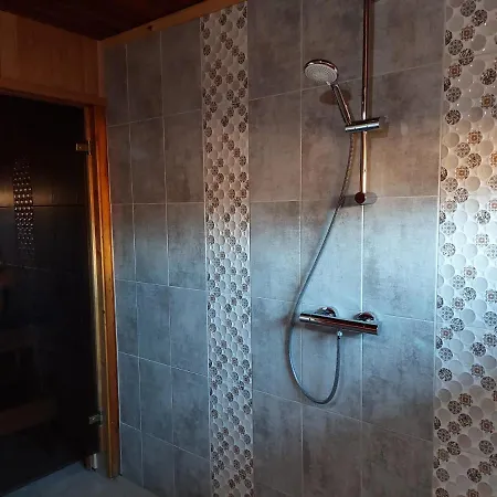 Vikendica Mesikamaee Saunamaja *