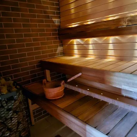 Vikendica Mesikamaee Saunamaja Polva