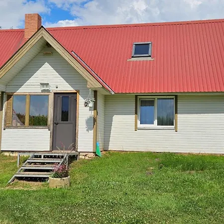 Mesikamaee Saunamaja Vikendica Polva